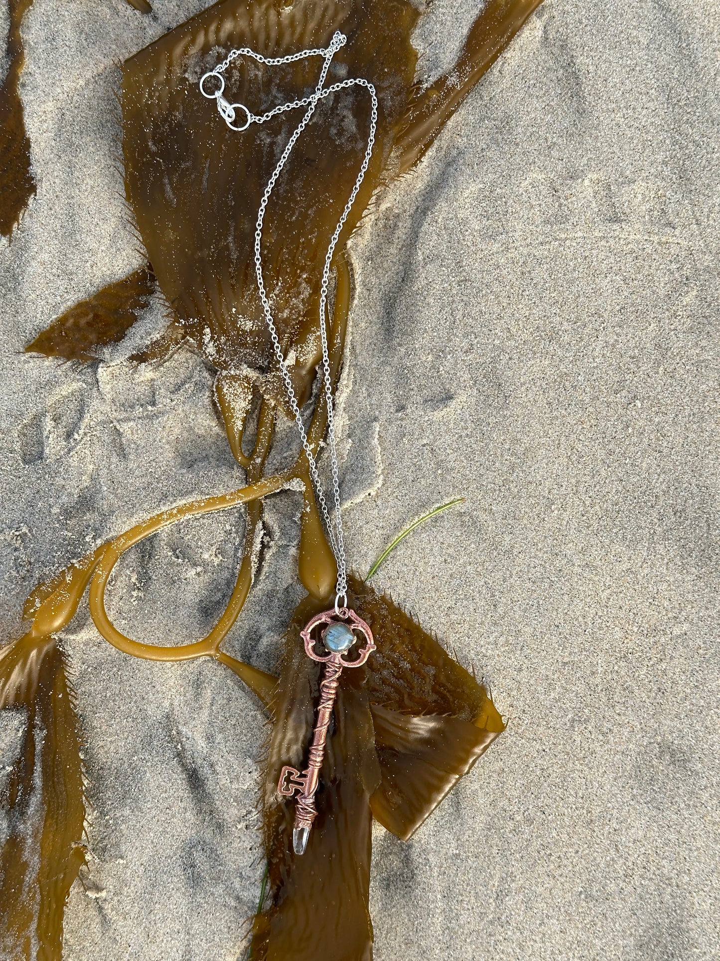 K. Key Necklace || Labradorite || Quartz | Bright Copper