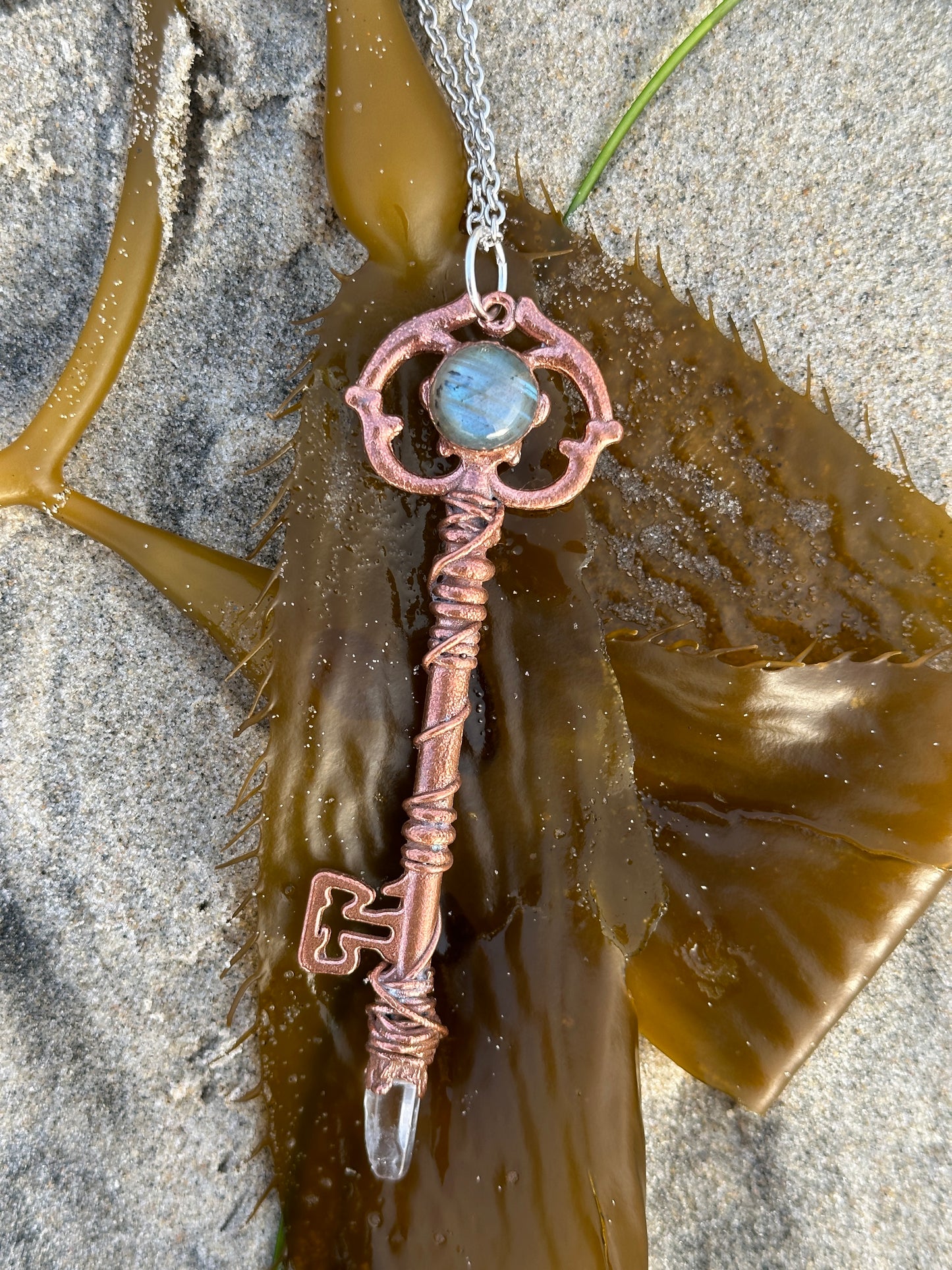 K. Key Necklace || Labradorite || Quartz | Bright Copper