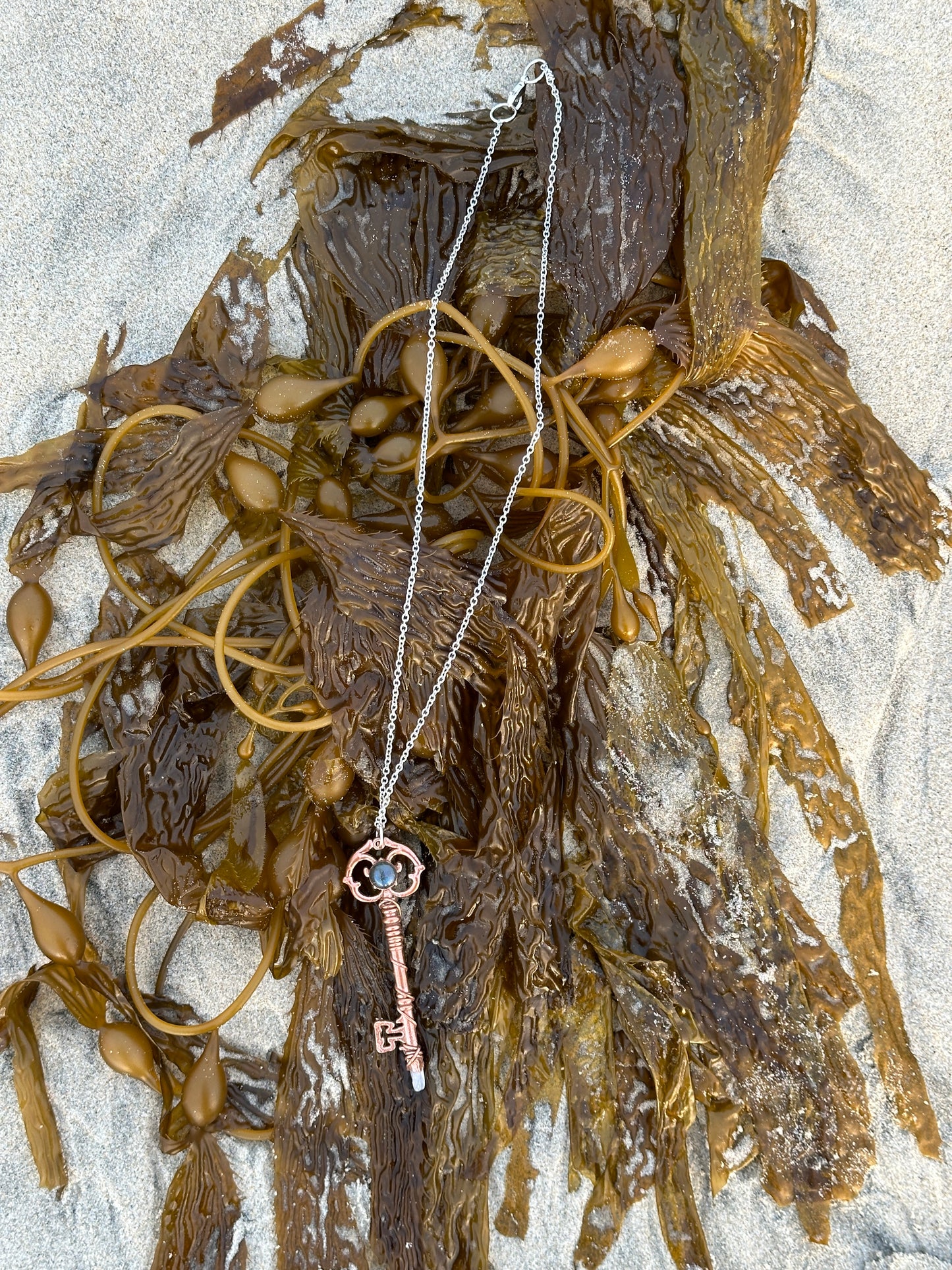 E. Key Necklace || Labradorite || Quartz | Bright Copper