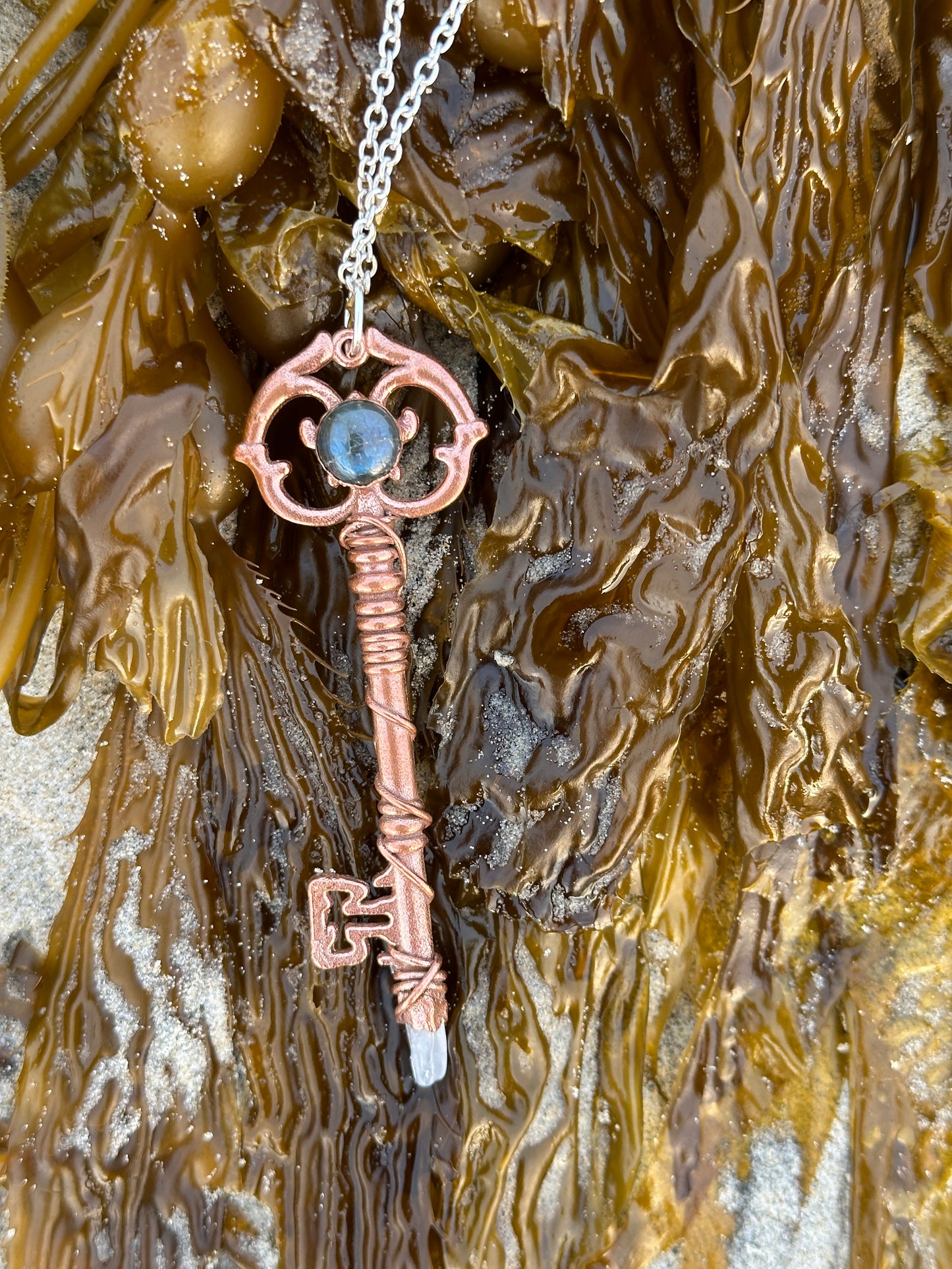 E. Key Necklace || Labradorite || Quartz | Bright Copper
