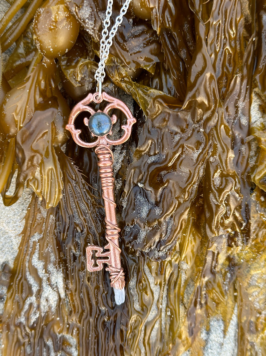 E. Key Necklace || Labradorite || Quartz | Bright Copper