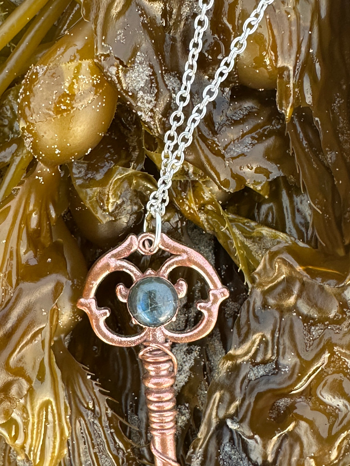 E. Key Necklace || Labradorite || Quartz | Bright Copper