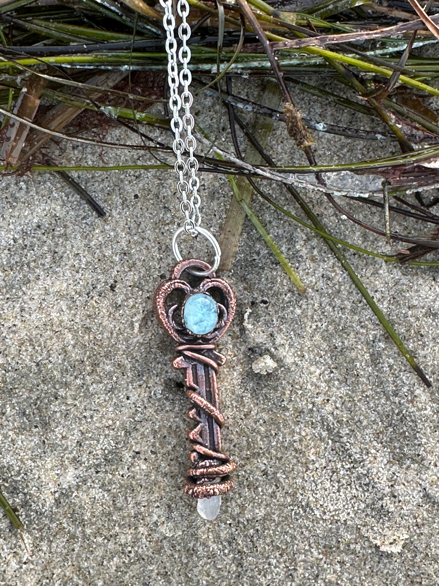 L. Key Necklace | Quartz | Aquamarine